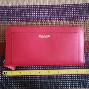 Coach Accordian wallet